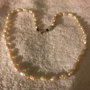 14k Gold White Pearl Necklace